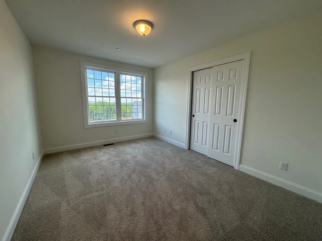 67 Lantern Drive Sandown NH 03873