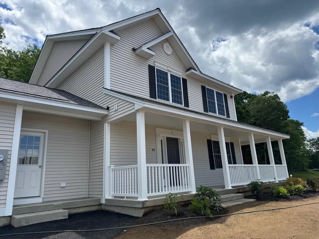 67 Lantern Drive Sandown NH 03873