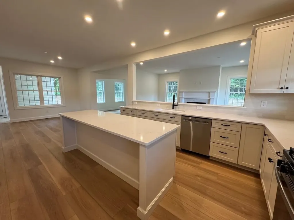 67 Lantern Drive Sandown NH 03873
