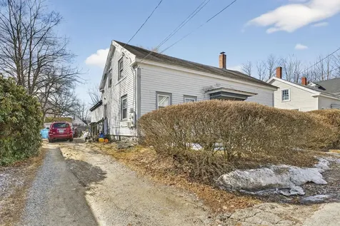 11-13 Jackson Street Hillsborough NH 03244