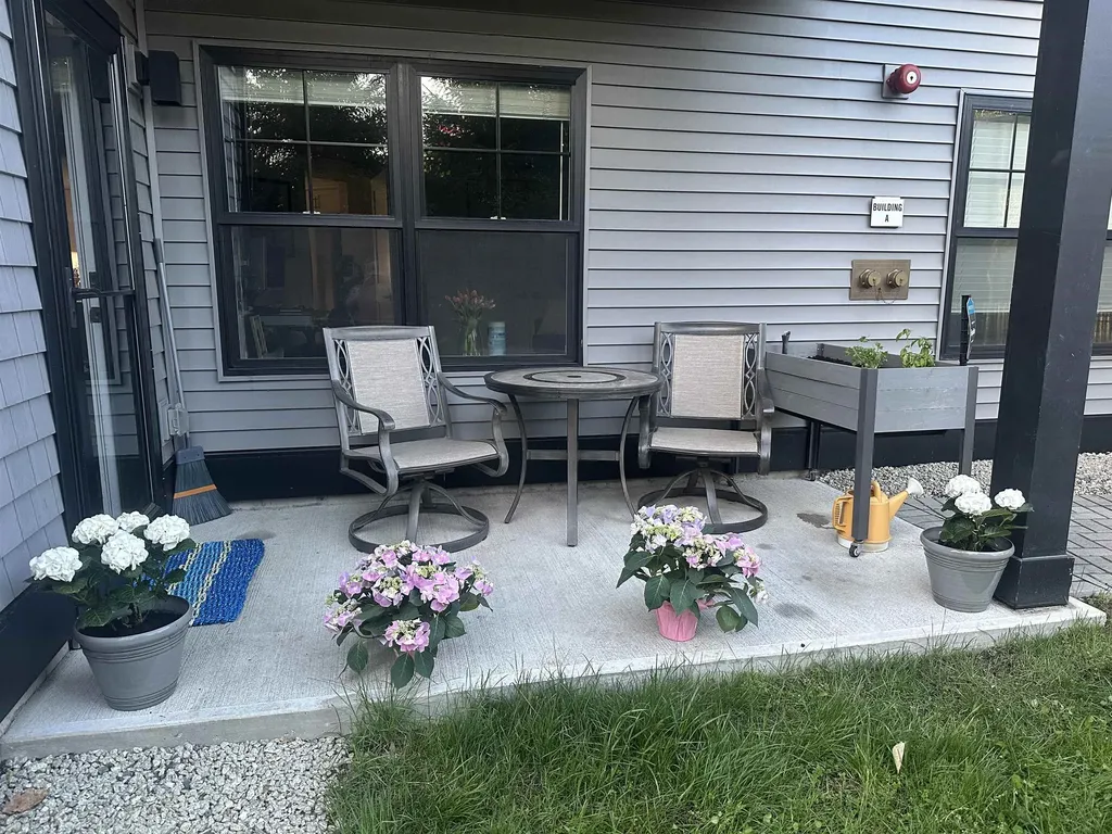 2075 Lafayette Road Portsmouth NH 03801