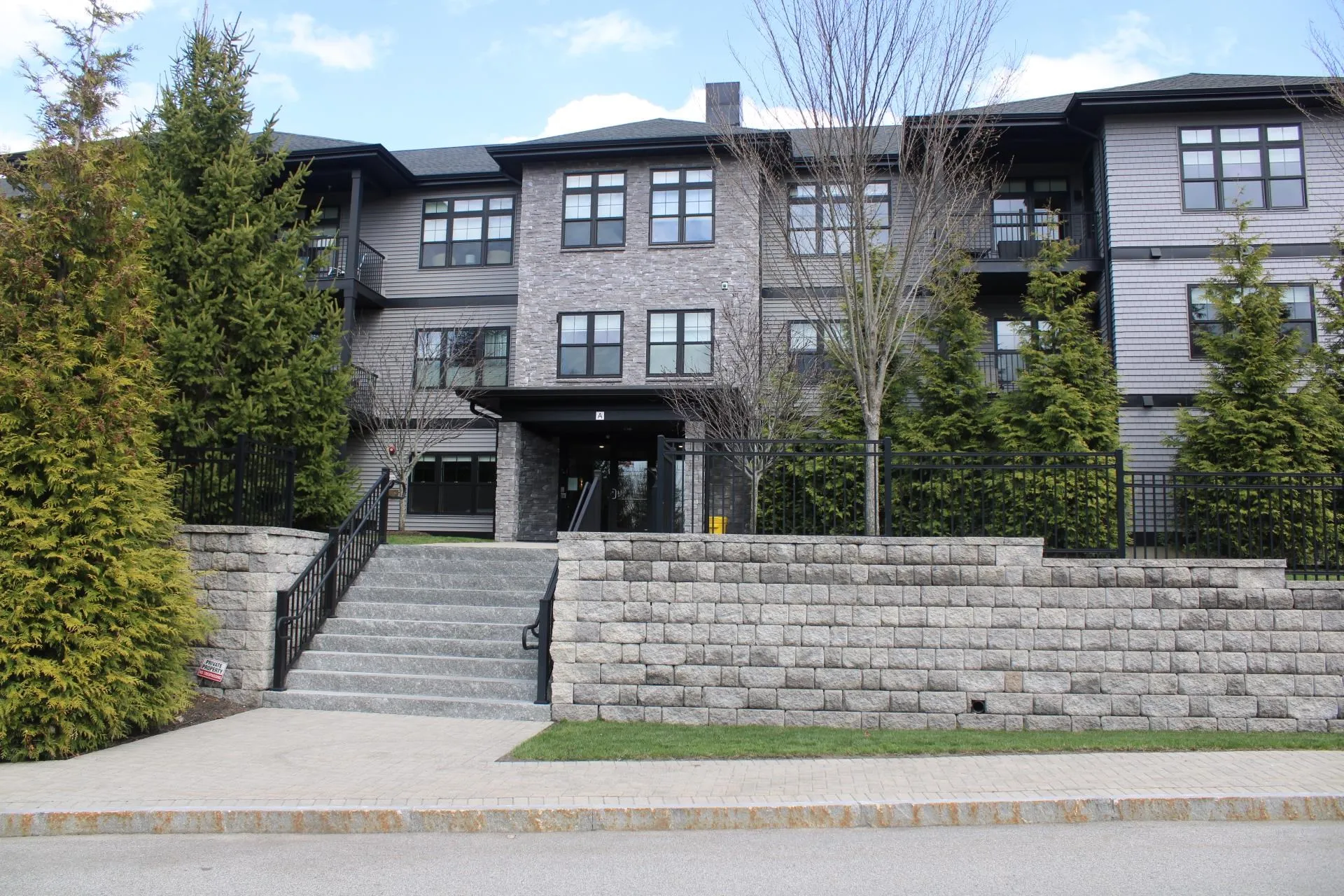 2075 Lafayette Road Portsmouth NH 03801