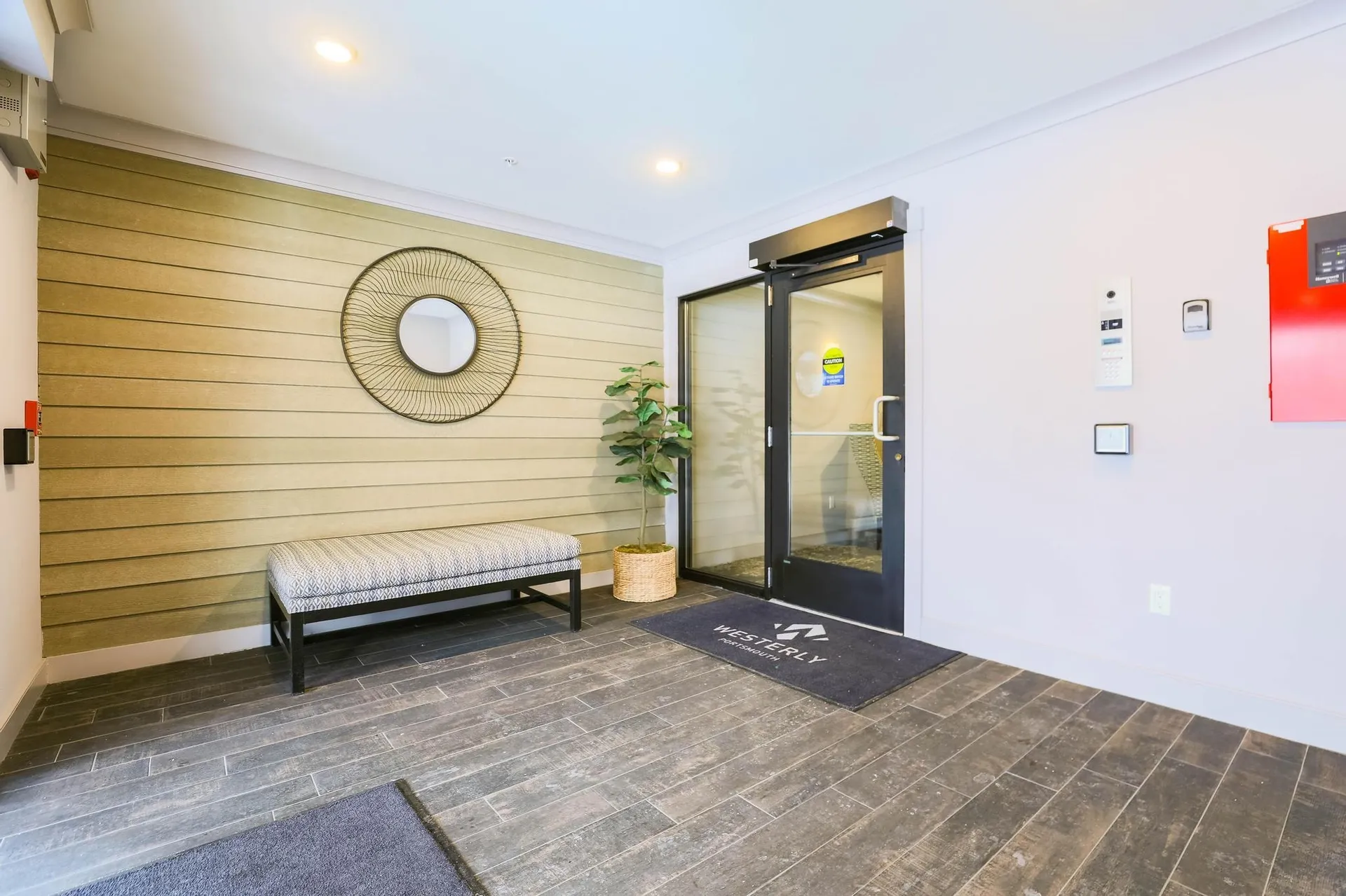 2075 Lafayette Road Portsmouth NH 03801