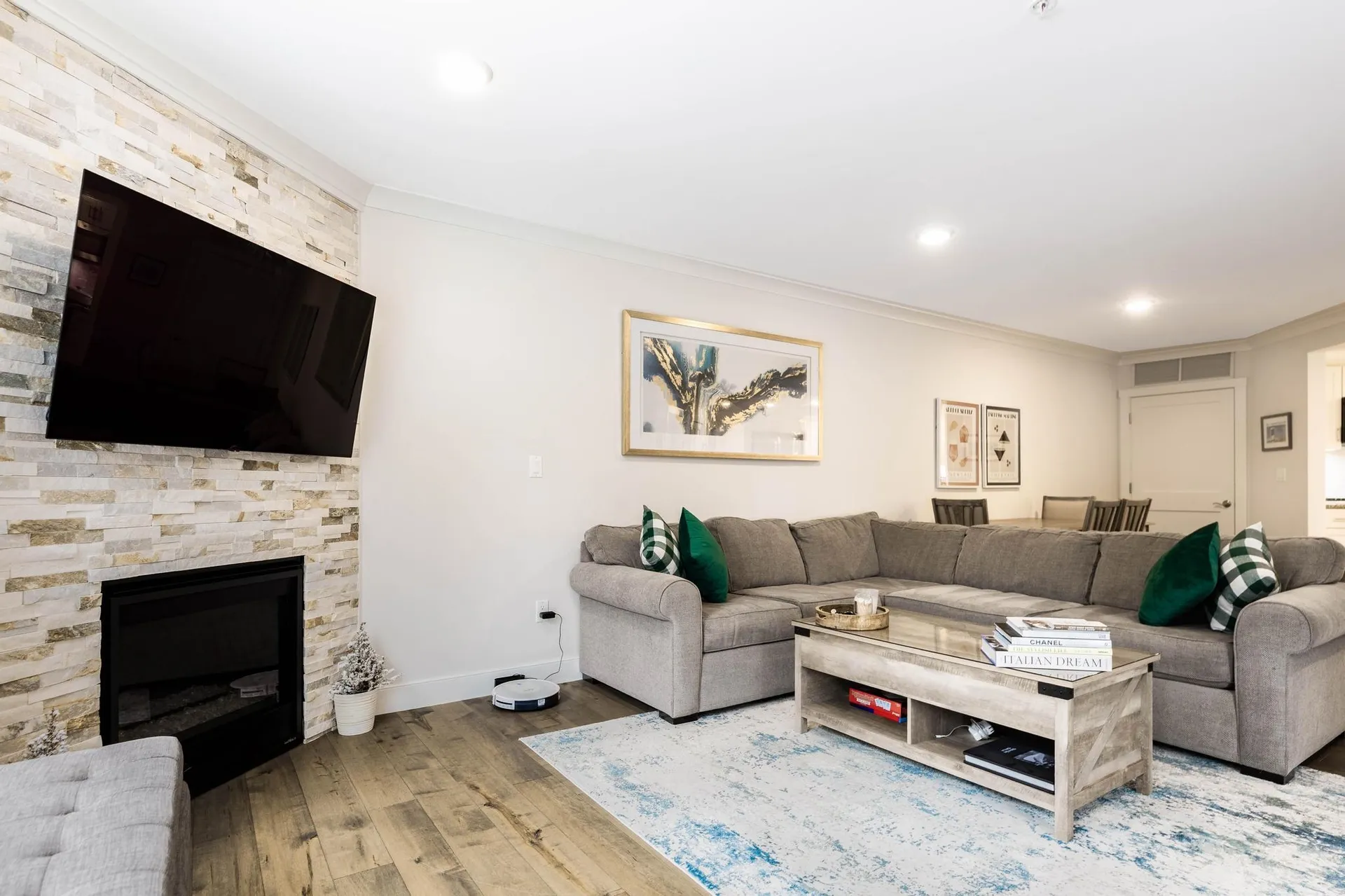 2075 Lafayette Road Portsmouth NH 03801