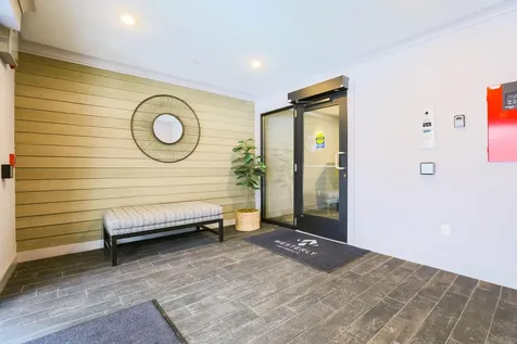 2075 Lafayette Road Portsmouth NH 03801