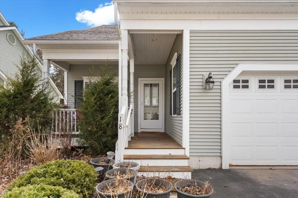 18 Dunbar Drive Essex Junction VT 05452