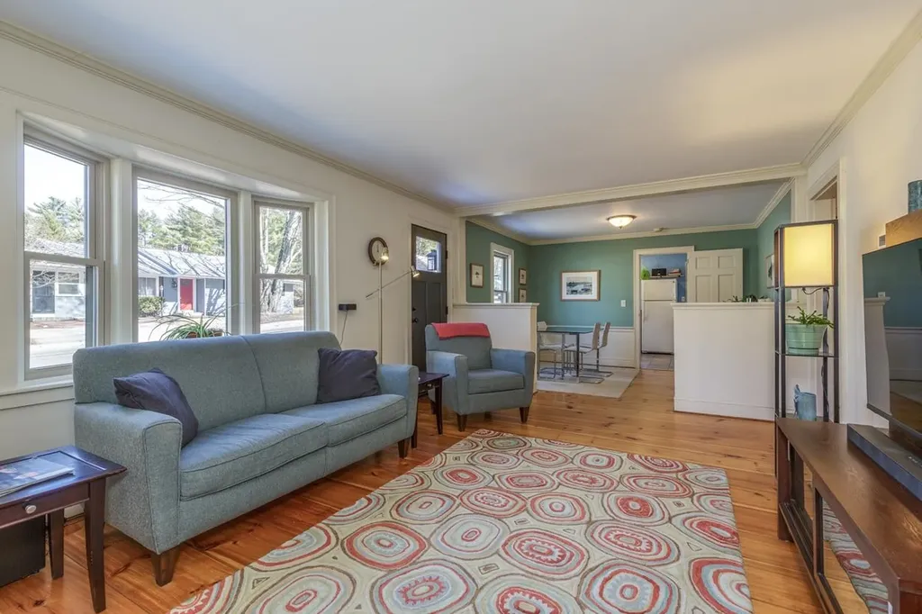 82 Penacook Road Hopkinton NH 03229
