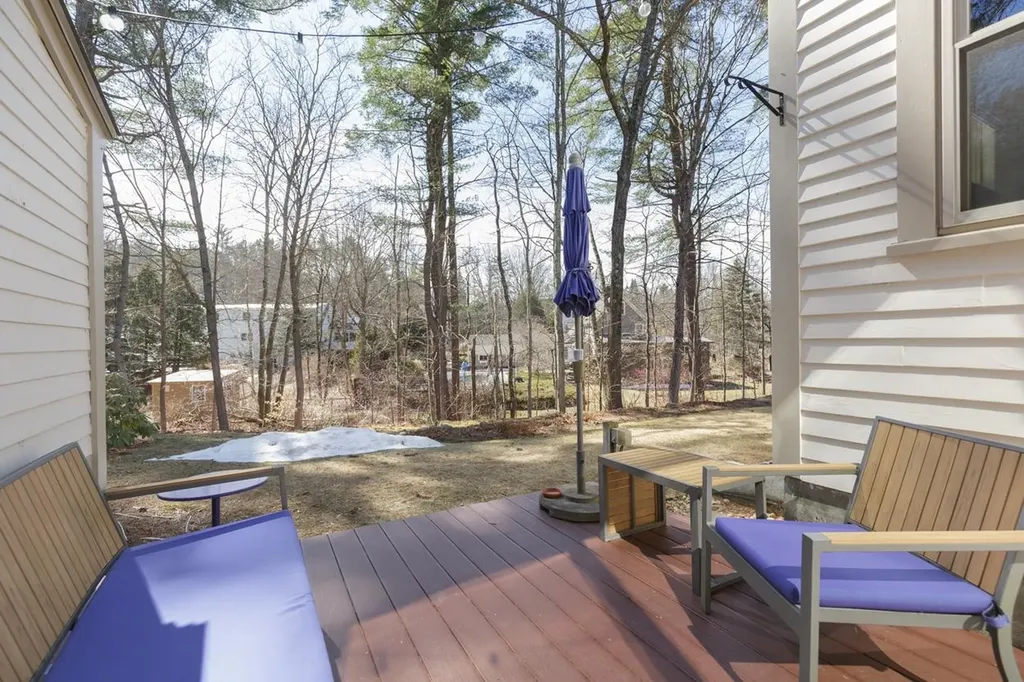 82 Penacook Road Hopkinton NH 03229