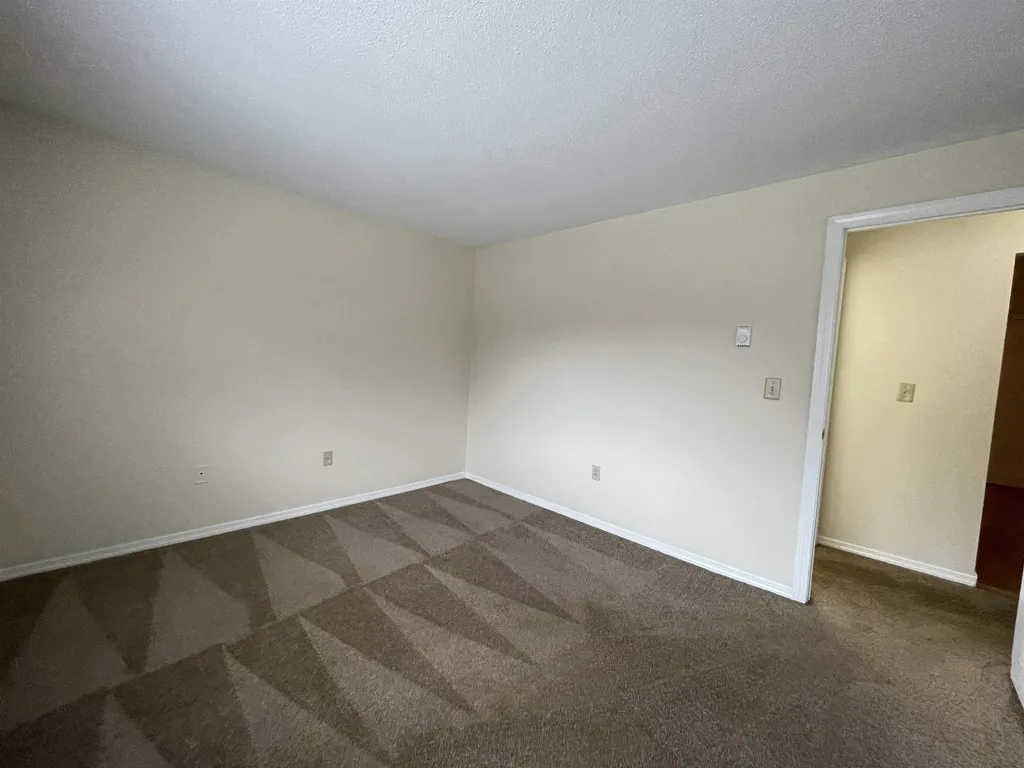 99 Powers Street Milford NH 03055