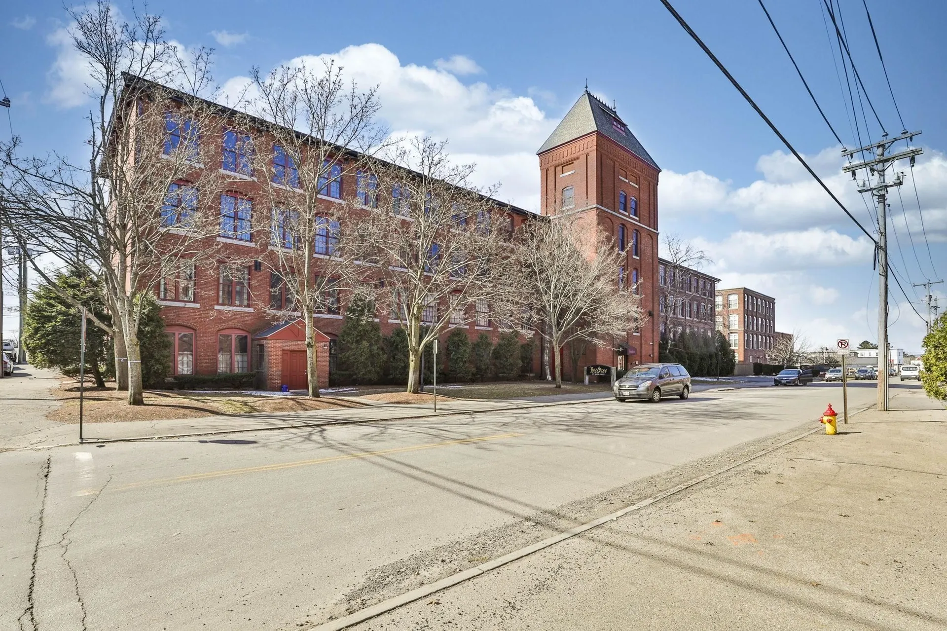 471 Silver Street Manchester NH 03103