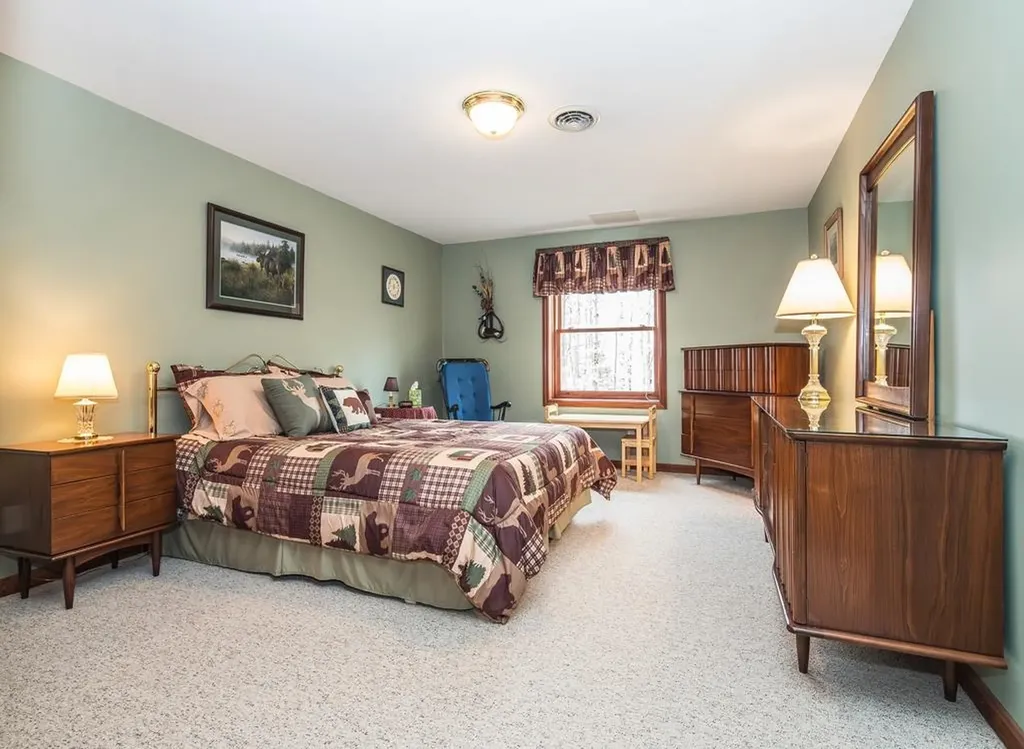 2 Sonia Drive Rutland City VT 05701