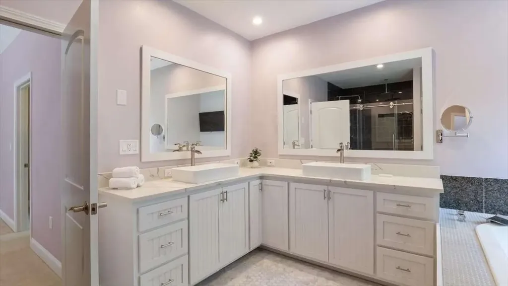 16 Horseshoe Road Windham NH 03087