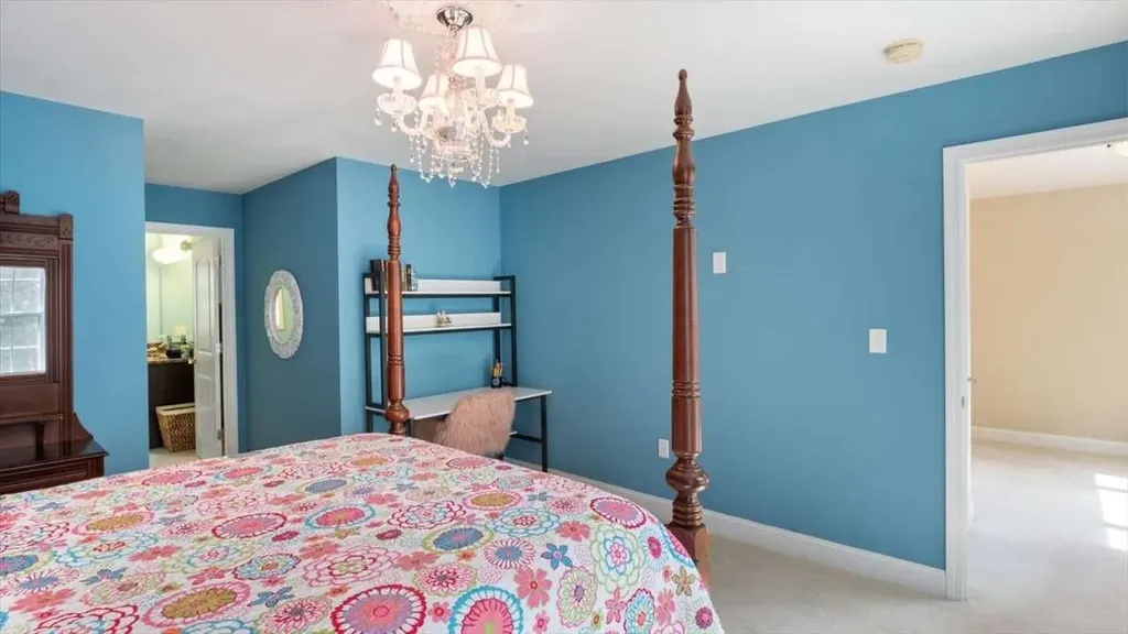 16 Horseshoe Road Windham NH 03087