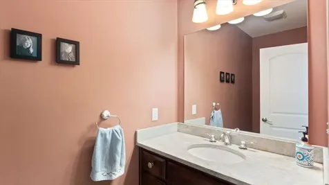 16 Horseshoe Road Windham NH 03087