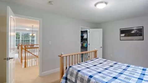16 Horseshoe Road Windham NH 03087