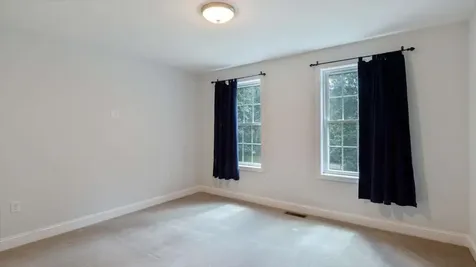 16 Horseshoe Road Windham NH 03087