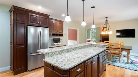 16 Horseshoe Road Windham NH 03087