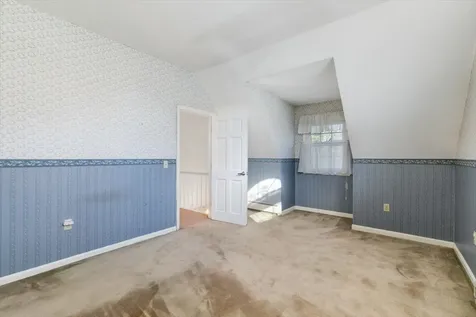 24 Oak Ridge Road Sandown NH 03873