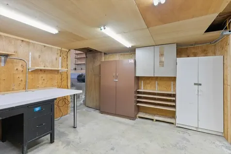 24 Oak Ridge Road Sandown NH 03873