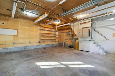 24 Oak Ridge Road Sandown NH 03873