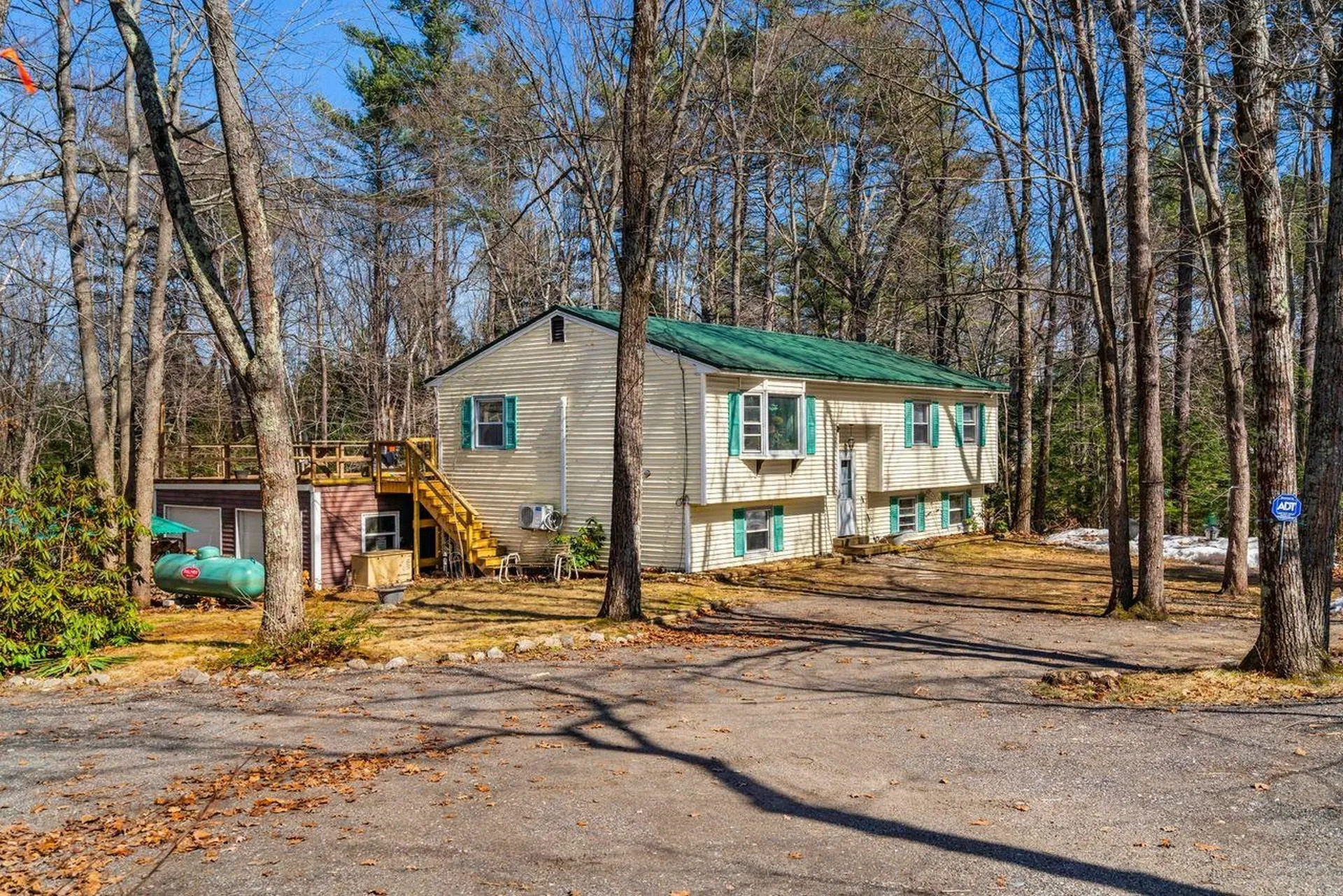 361 Chester Turnpike Candia NH 03034