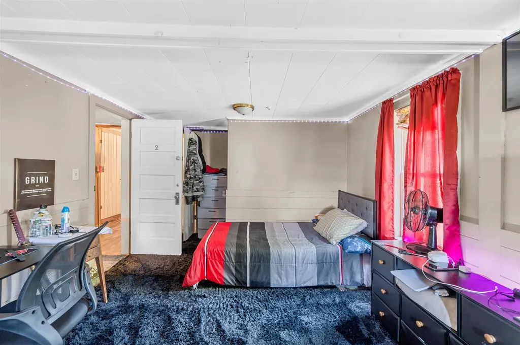 14 Barrows Road Stowe VT 05672