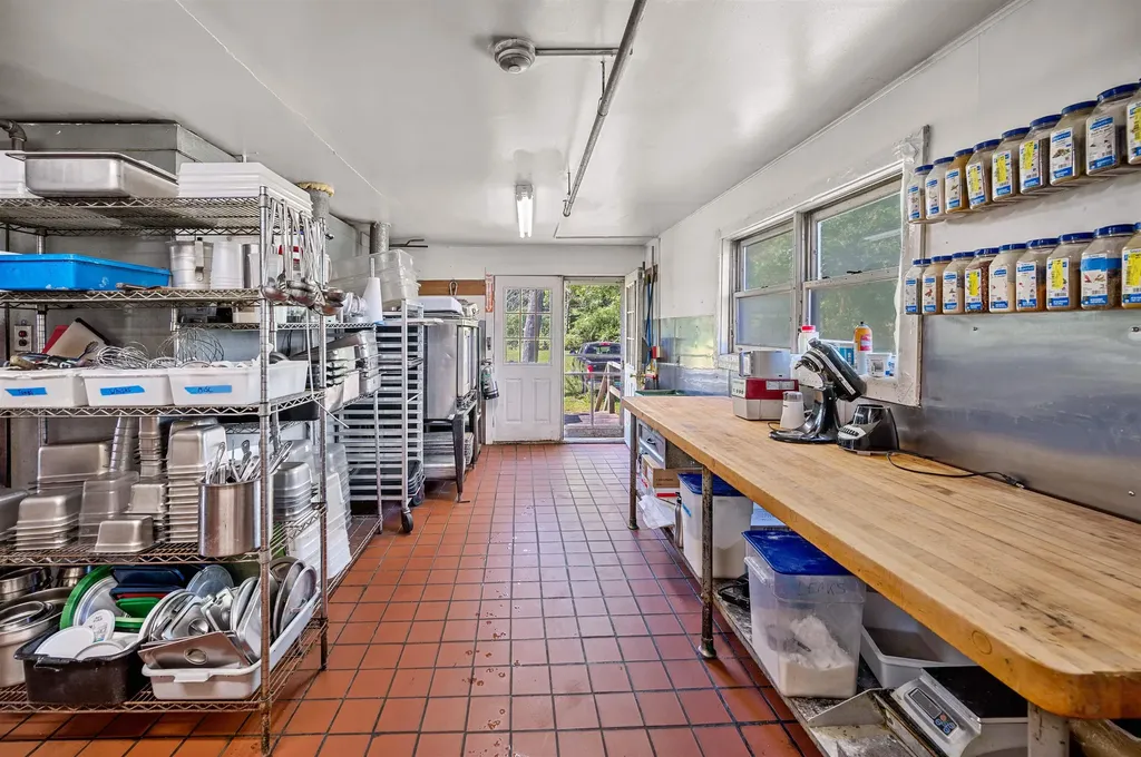 14 Barrows Road Stowe VT 05672