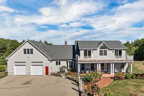33 Sky Lane Wolfeboro NH 03894