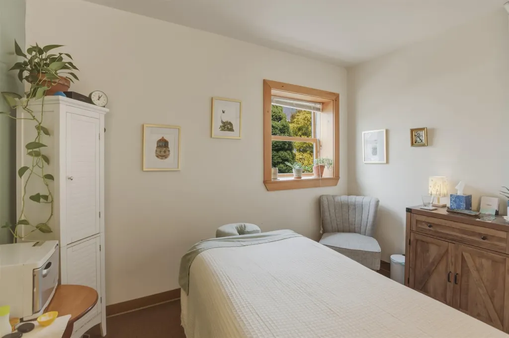 25 Mountain View Street Bristol VT 05443