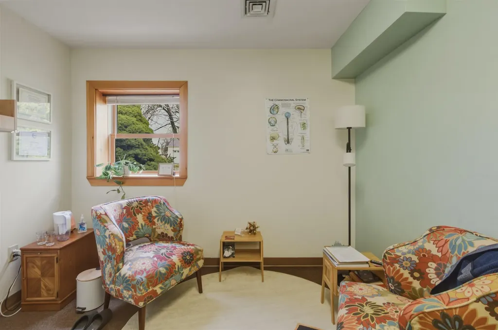 25 Mountain View Street Bristol VT 05443