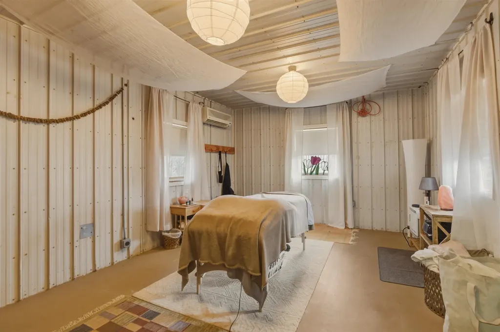 25 Mountain View Street Bristol VT 05443