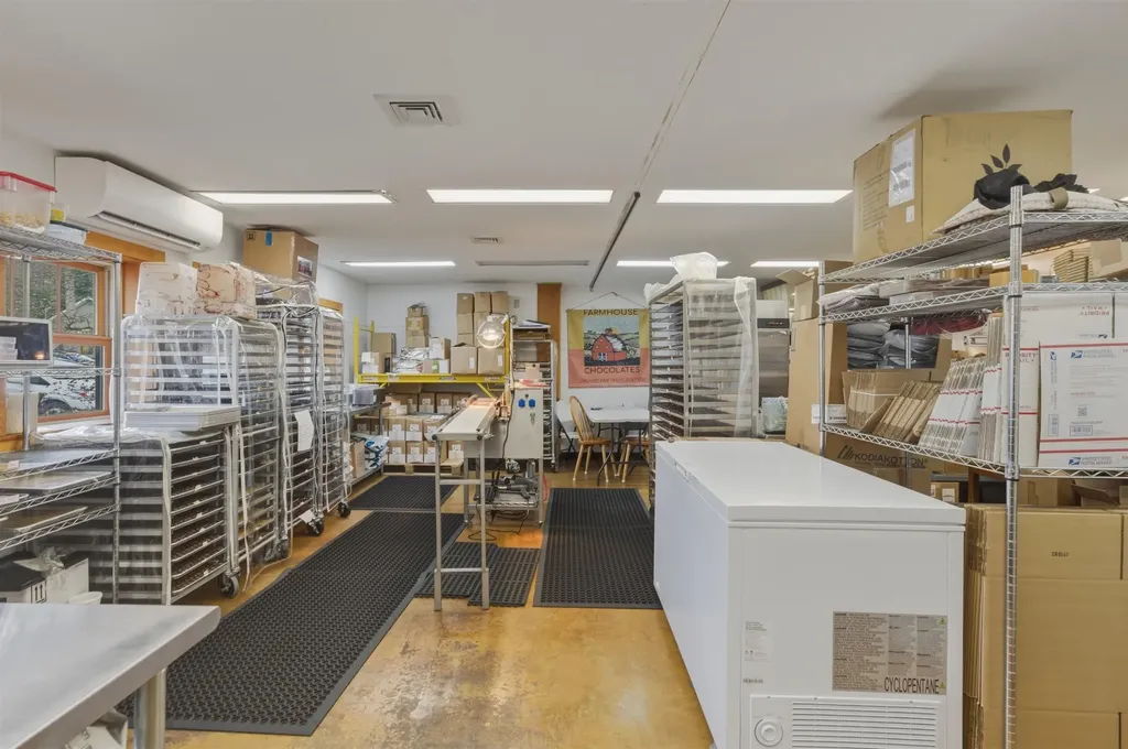 25 Mountain View Street Bristol VT 05443