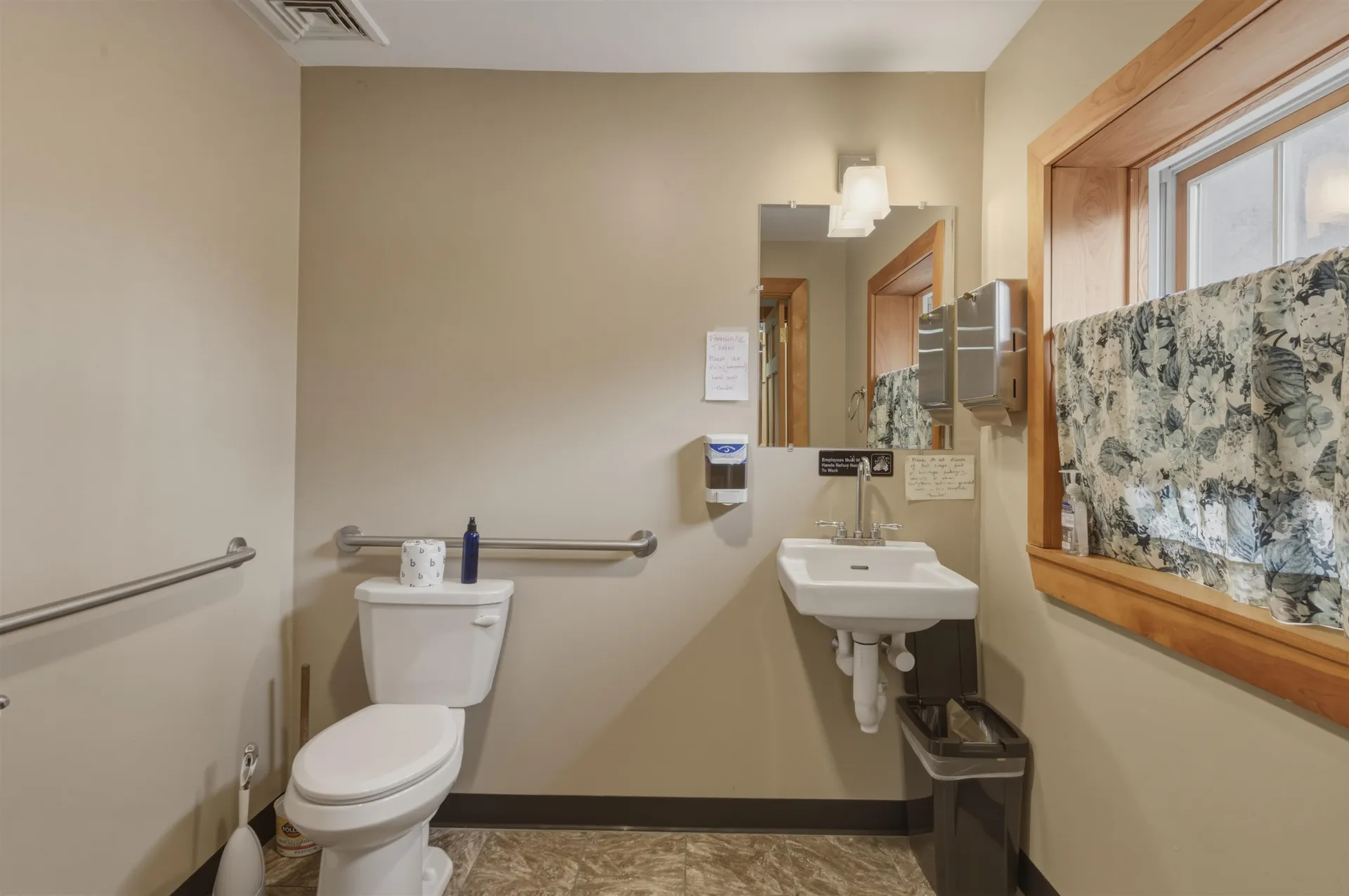 25 Mountain View Street Bristol VT 05443