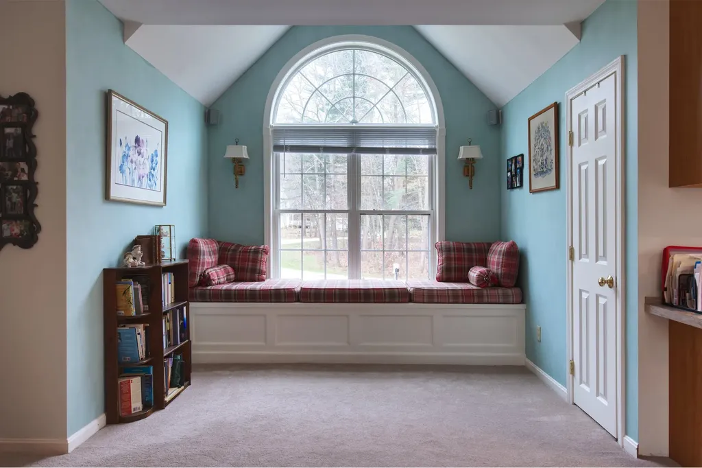 34 Kinloch Drive Stratham NH 03885