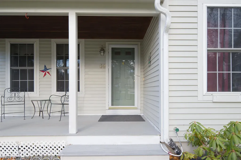 34 Kinloch Drive Stratham NH 03885