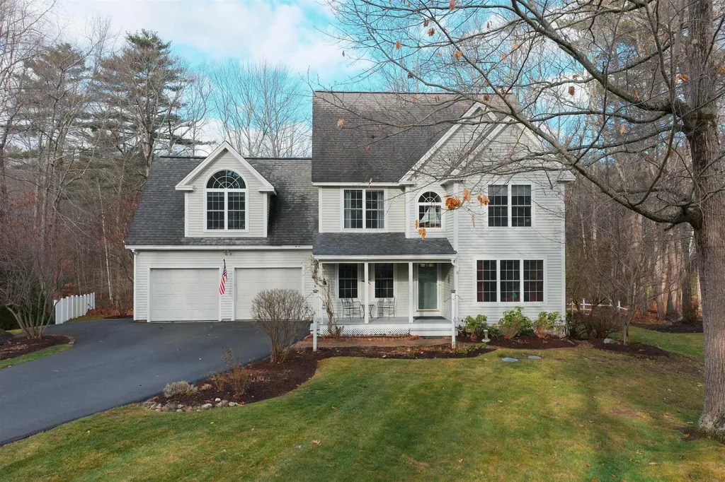 34 Kinloch Drive Stratham NH 03885