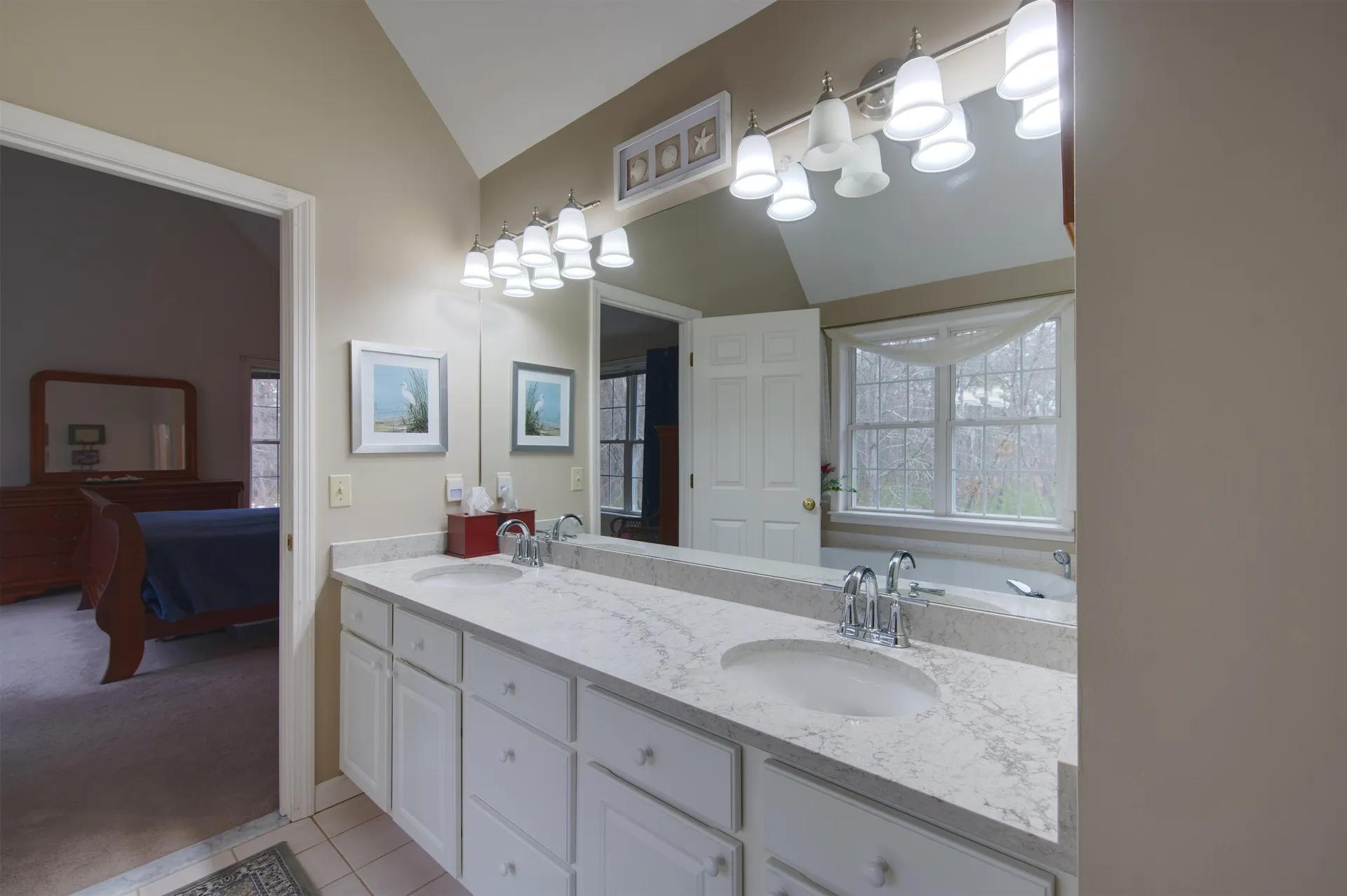 34 Kinloch Drive Stratham NH 03885