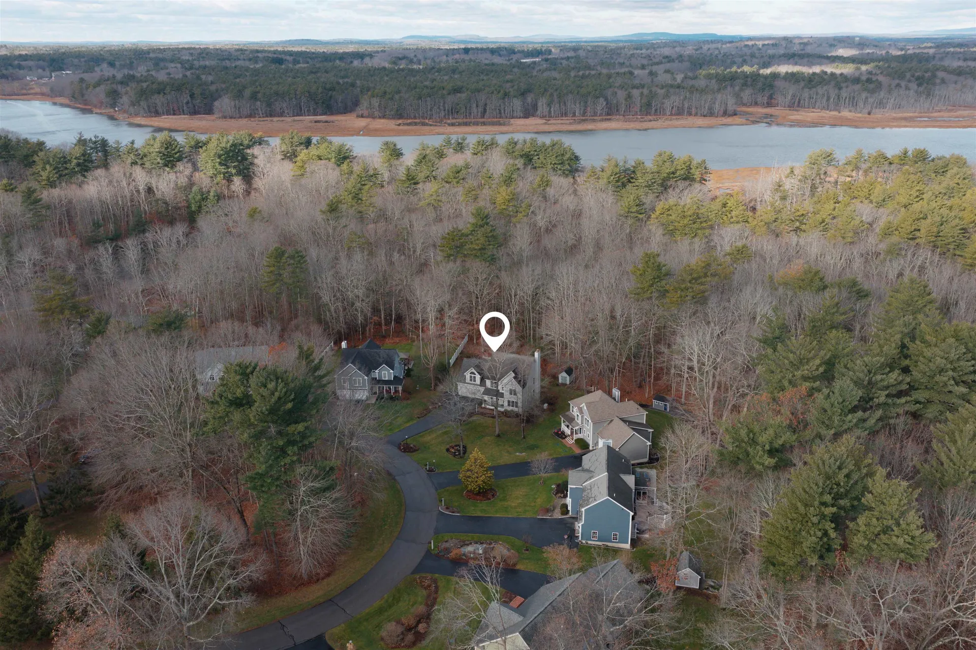 34 Kinloch Drive Stratham NH 03885