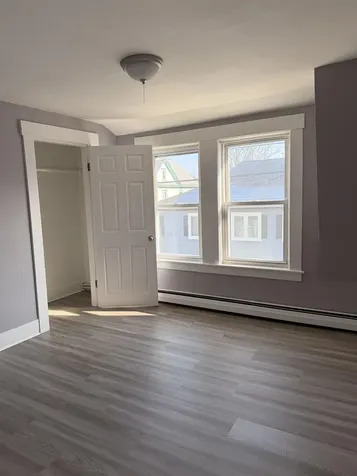 85 Ash Street Nashua NH 03063