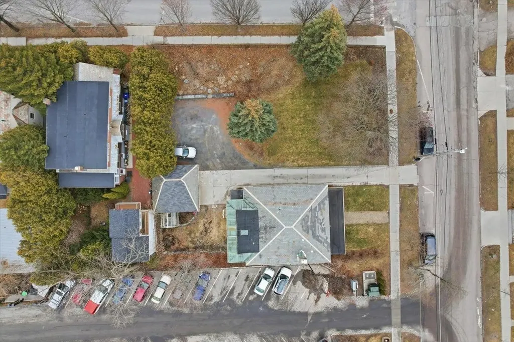 308 College Street Burlington VT 05401