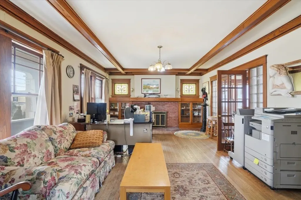 308 College Street Burlington VT 05401