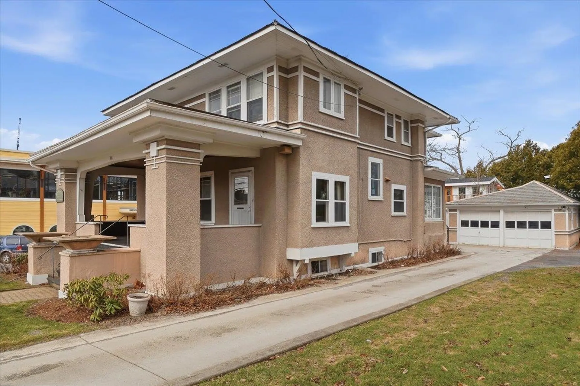 308 College Street Burlington VT 05401