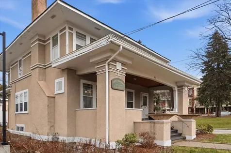 308 College Street Burlington VT 05401