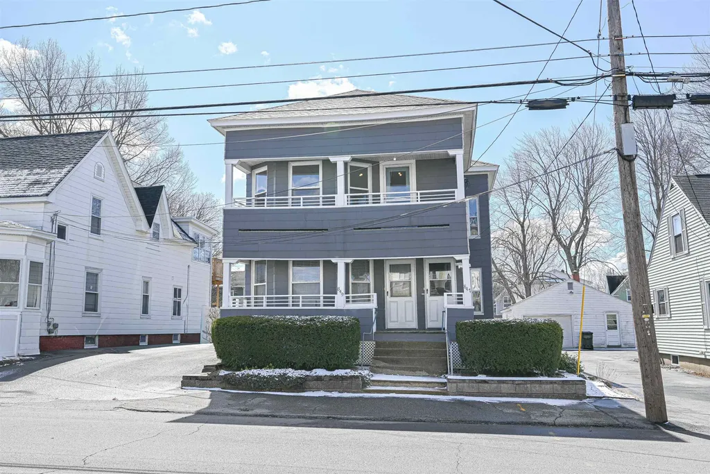 847 Somerville Street Manchester NH 03103