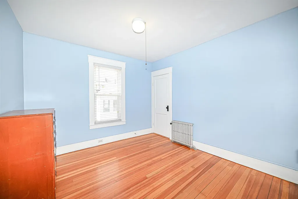 847 Somerville Street Manchester NH 03103