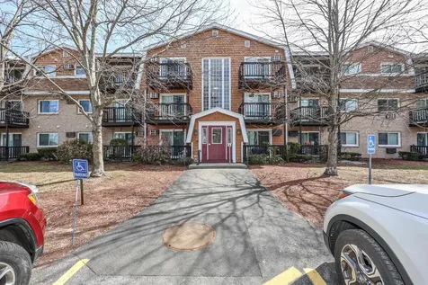 310 Brook Village Road Nashua NH 03062