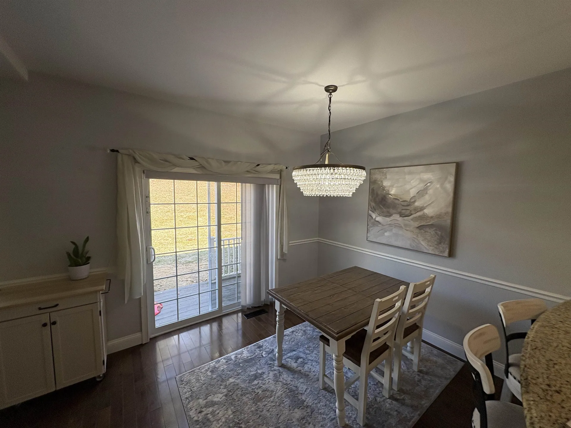 109 Woodview Way Manchester NH 03102