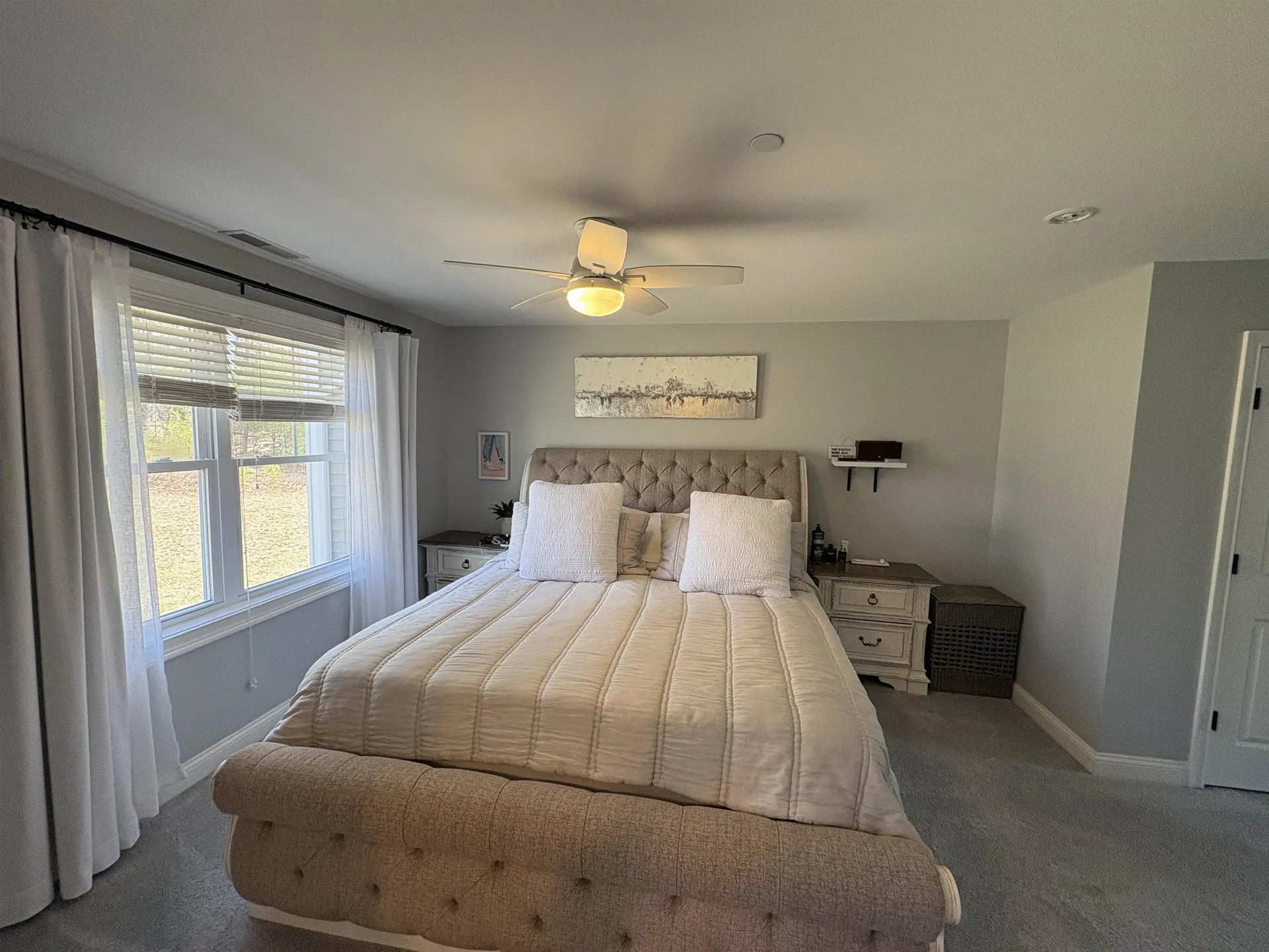 109 Woodview Way Manchester NH 03102