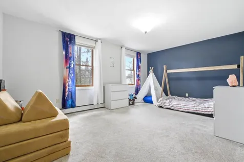 409 Hackett Hill Road Hooksett NH 03106