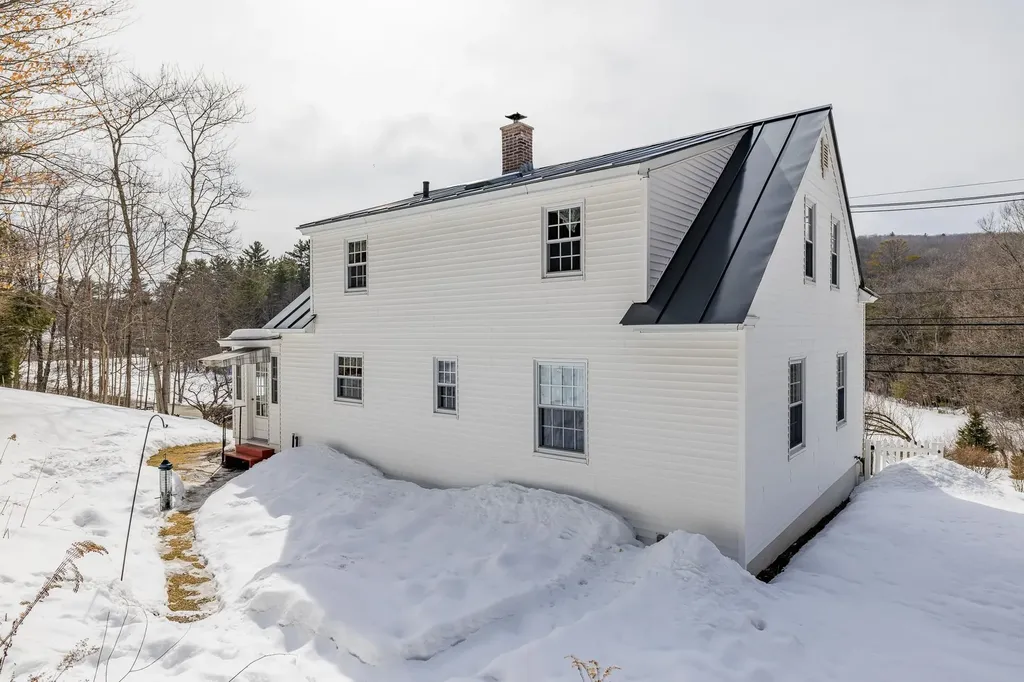 163 Meriden Road Lebanon NH 03766
